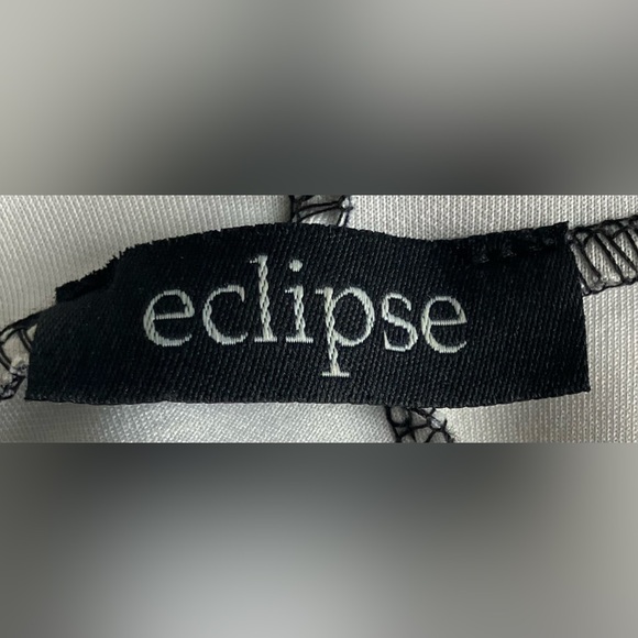 Eclipse floral dress - Picture 3 of 4